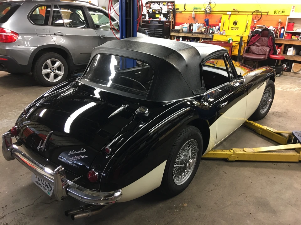 1965 Austin-Healey 3000 Mark III - Image 22 of 31
