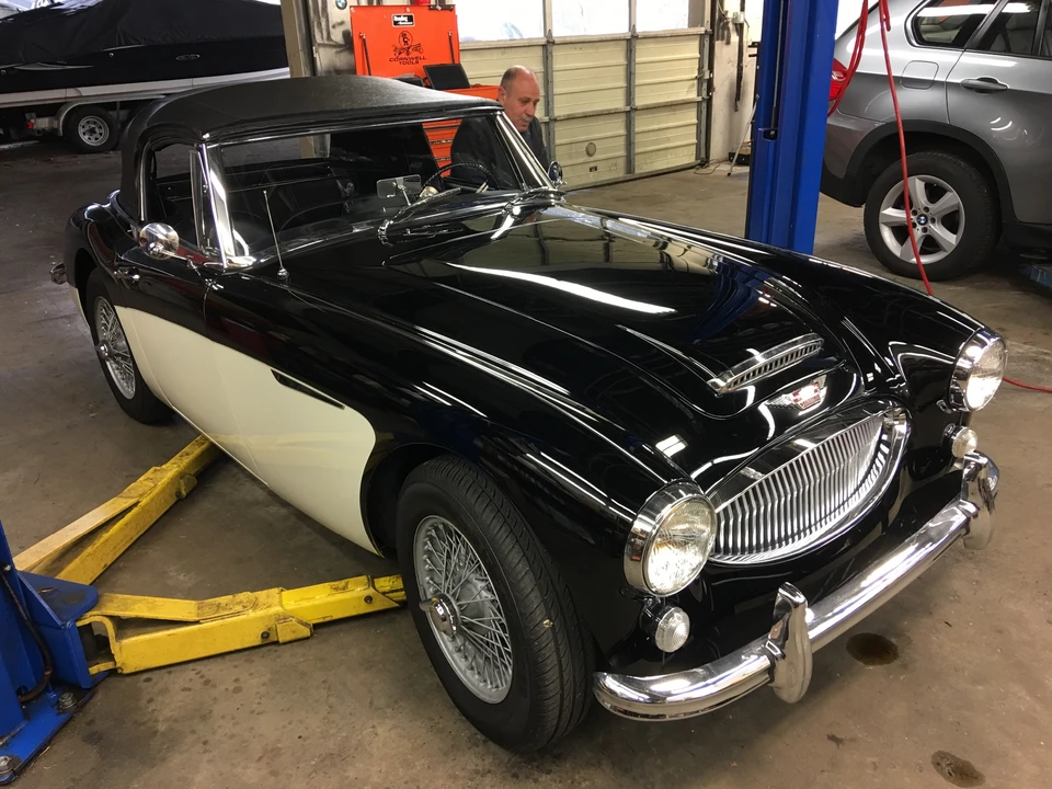 1965 Austin-Healey 3000 Mark III - Image 21 of 31