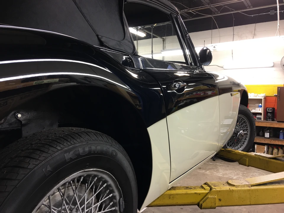 1965 Austin-Healey 3000 Mark III - Image 24 of 31