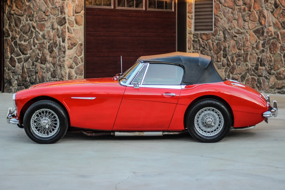 1965 Austin-Healey 3000 Mark III - Image 10 of 31