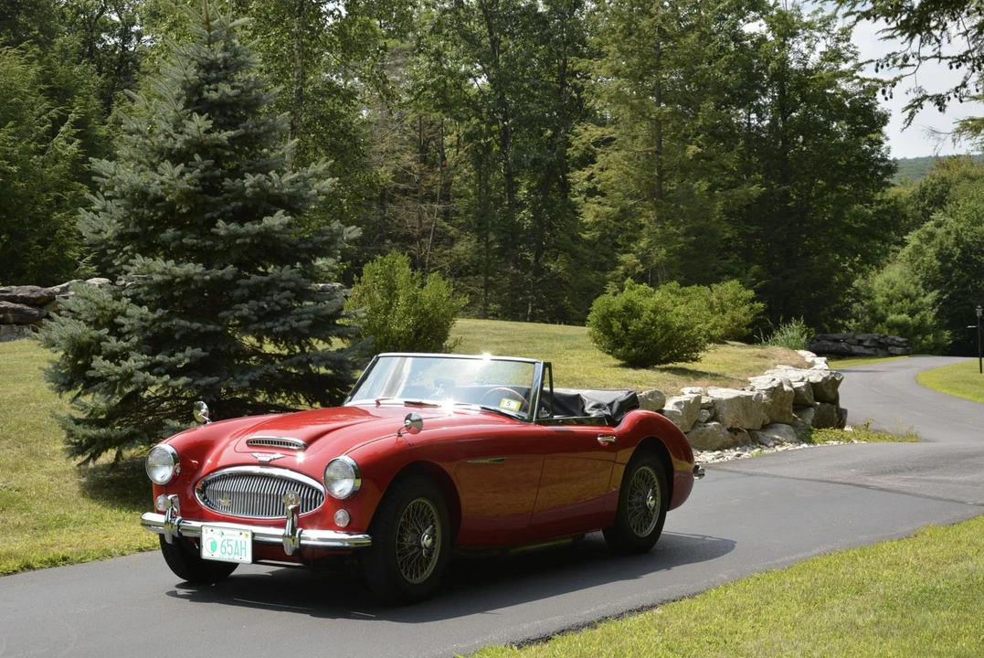 1965 Austin-Healey 3000 Mark III - Image 2 of 31