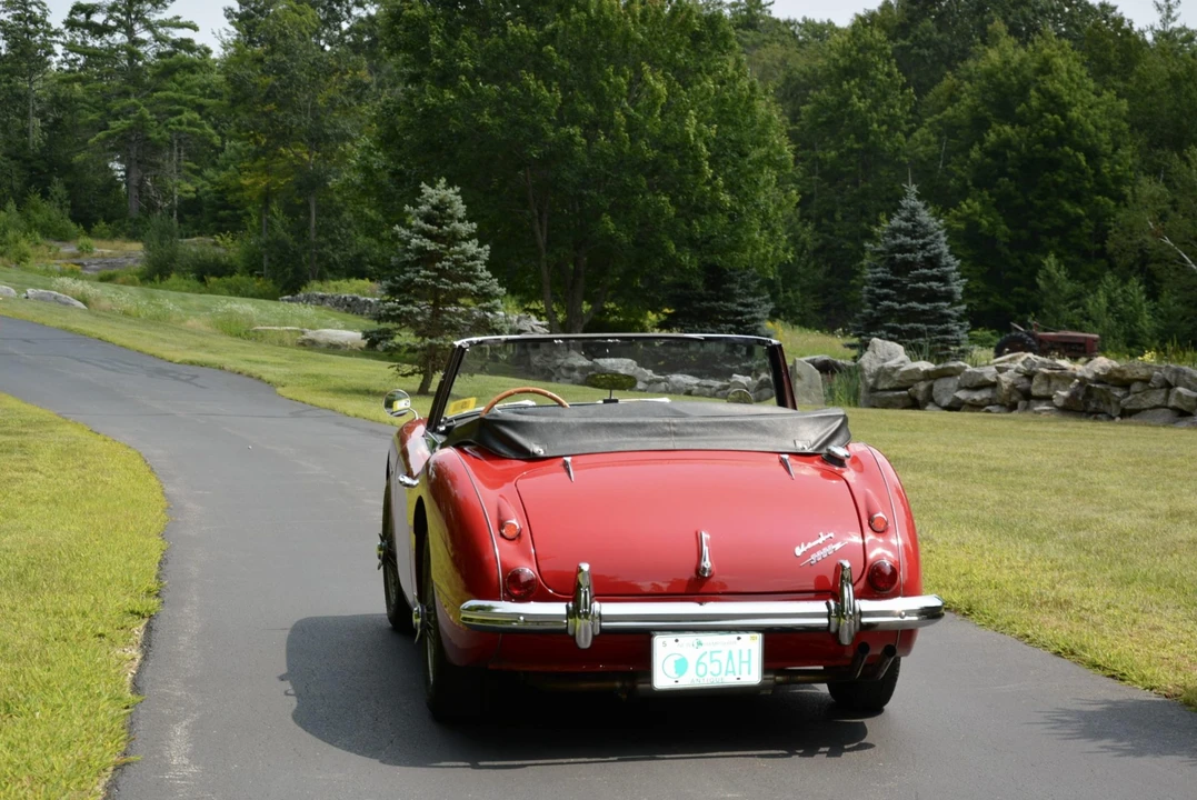 1965 Austin-Healey 3000 Mark III - Image 9 of 31