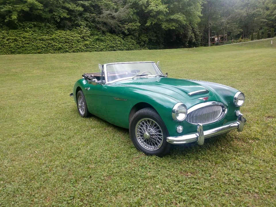 1965 Austin-Healey 3000 Mark III - Image 2 of 31