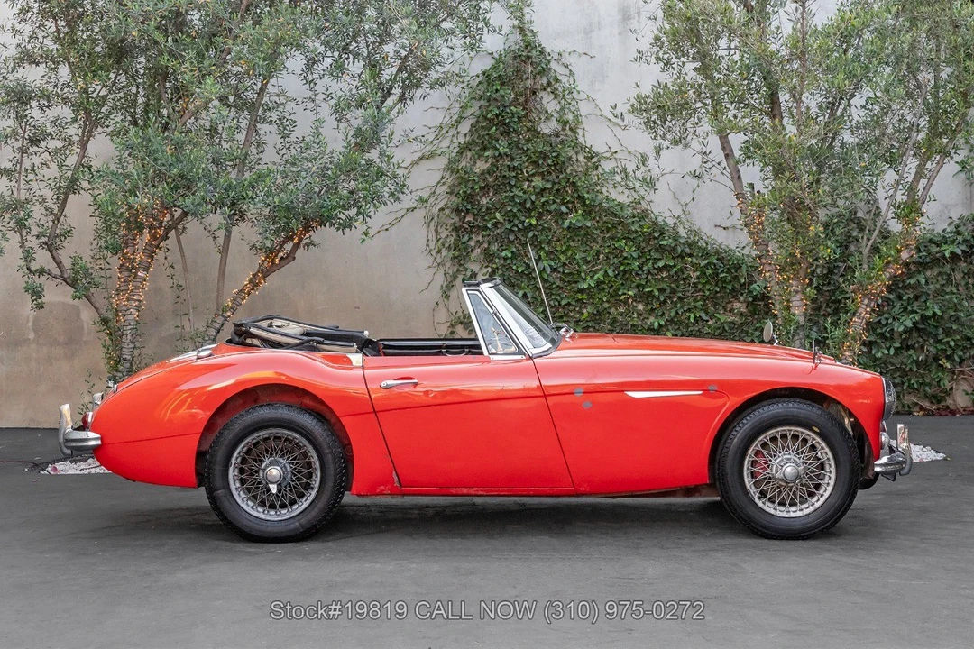 1965 Austin-Healey 3000 Mark III - Image 4 of 31