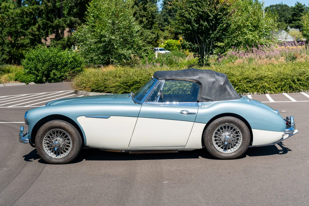 1965 Austin-Healey 3000 Mark III - Image 3 of 31