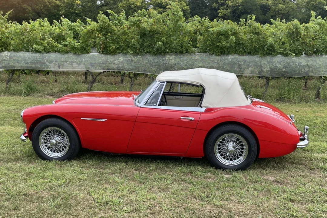 1965 Austin-Healey 3000 Mark III - Image 14 of 31