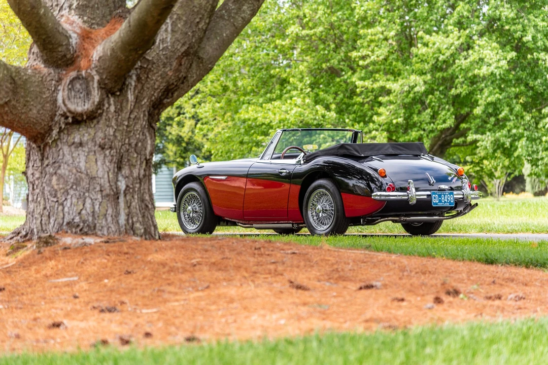 1965 Austin-Healey 3000 Mark III - Image 9 of 31