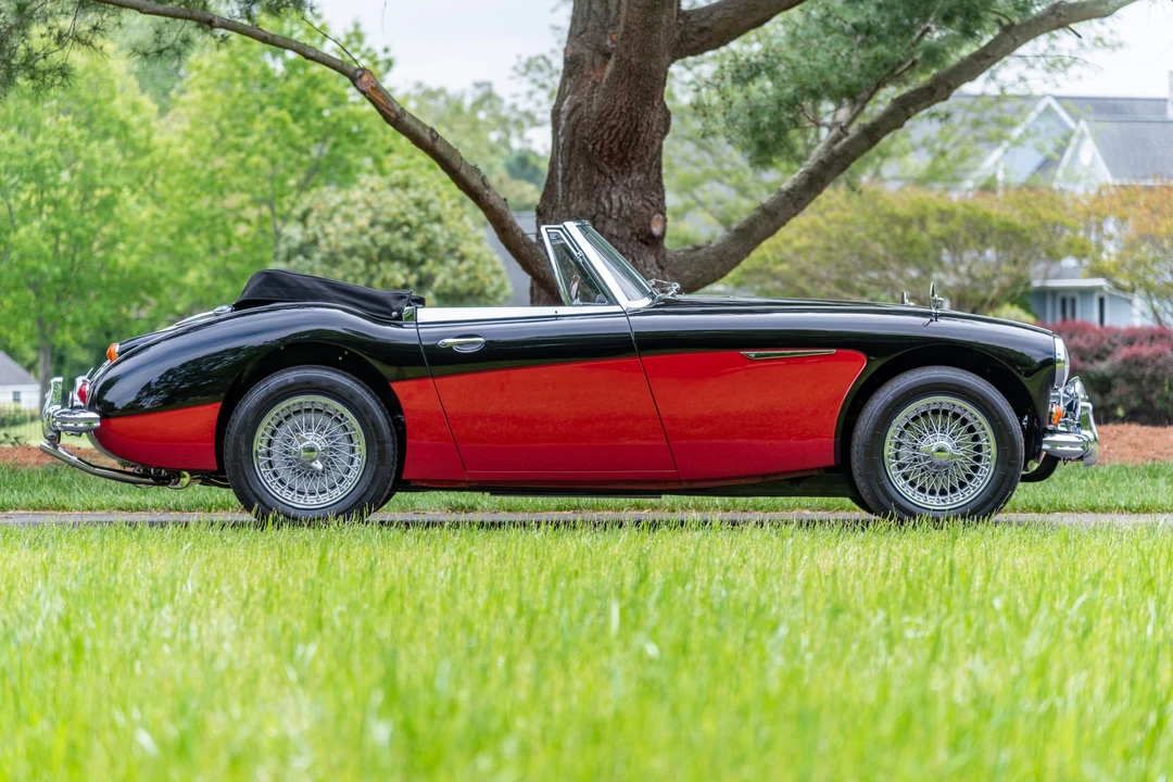 1965 Austin-Healey 3000 Mark III - Image 16 of 31