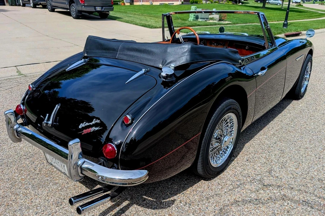 1965 Austin-Healey 3000 Mark III - Image 4 of 31