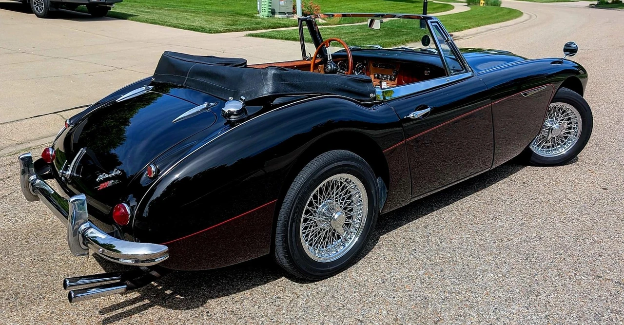 1965 Austin-Healey 3000 Mark III - Image 5 of 31