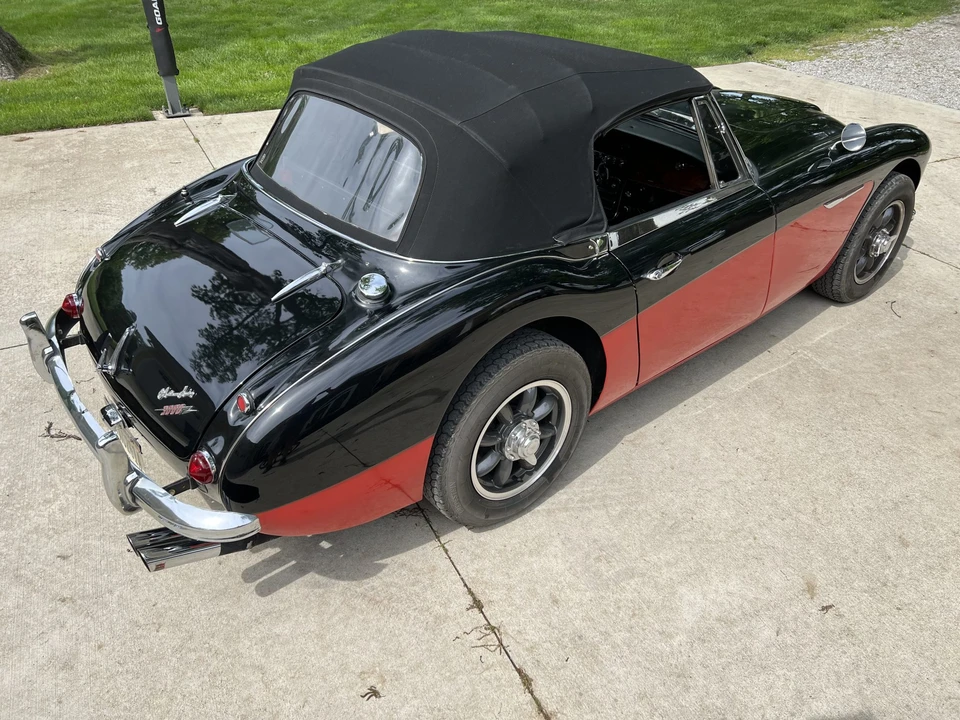 1965 Austin-Healey 3000 Mark III - Image 9 of 31