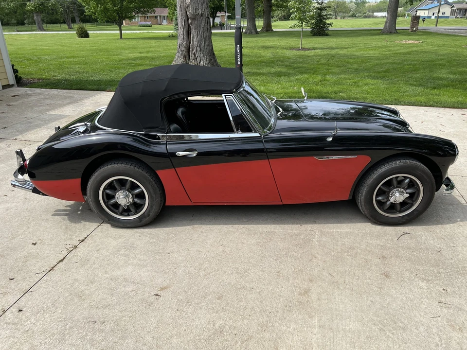 1965 Austin-Healey 3000 Mark III - Image 11 of 31