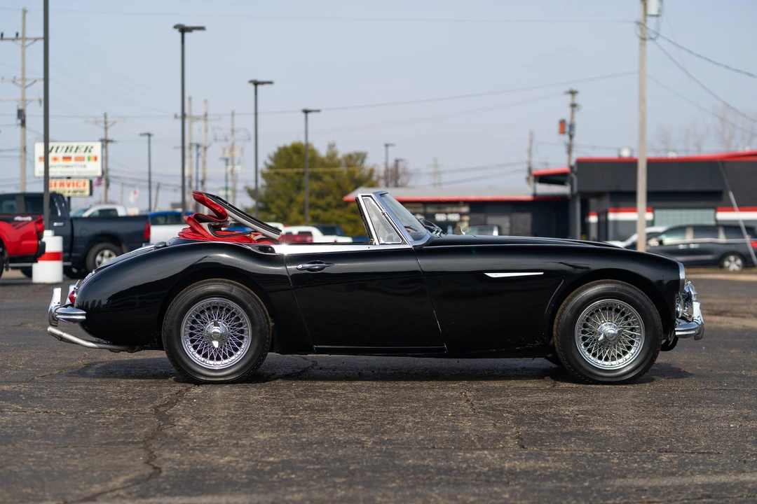 1965 Austin-Healey 3000 Mark III - Image 7 of 31