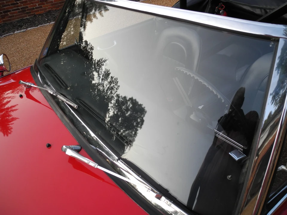1965 Austin-Healey 3000 Mark III - Image 29 of 31