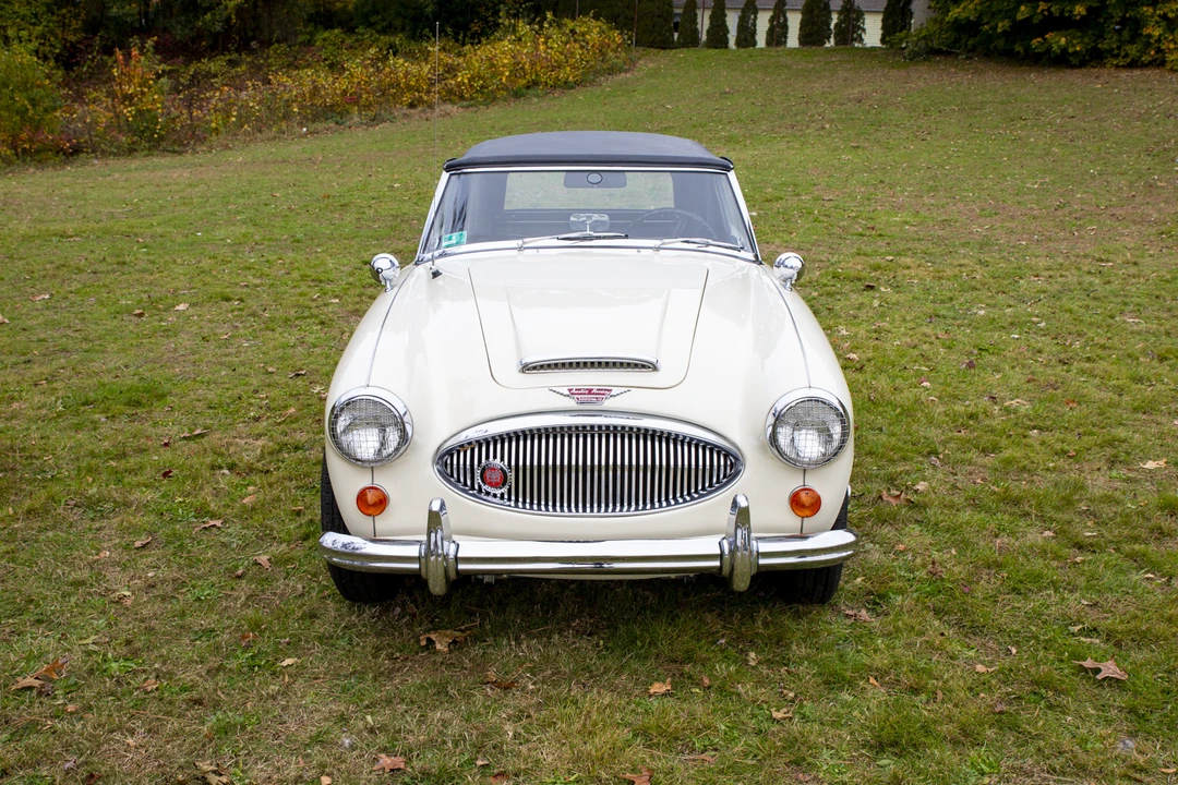 1965 Austin-Healey 3000 Mark III - Image 18 of 31