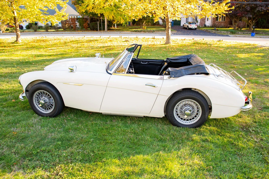 1965 Austin-Healey 3000 Mark III - Image 8 of 31
