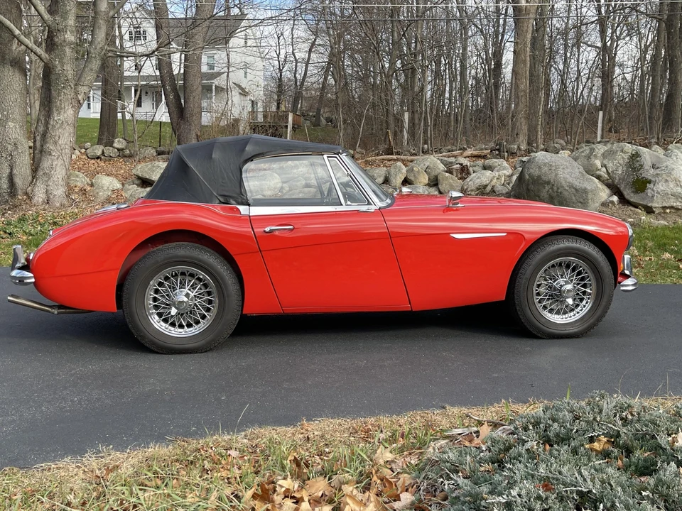 1965 Austin-Healey 3000 Mark III - Image 9 of 31
