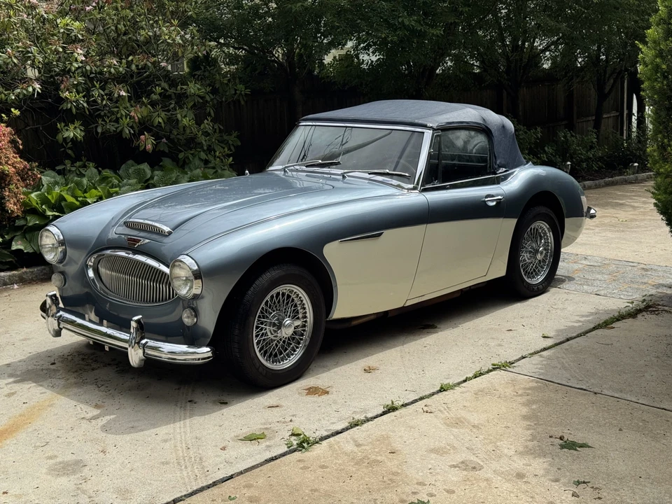 1965 Austin-Healey 3000 Mark III - Image 3 of 31
