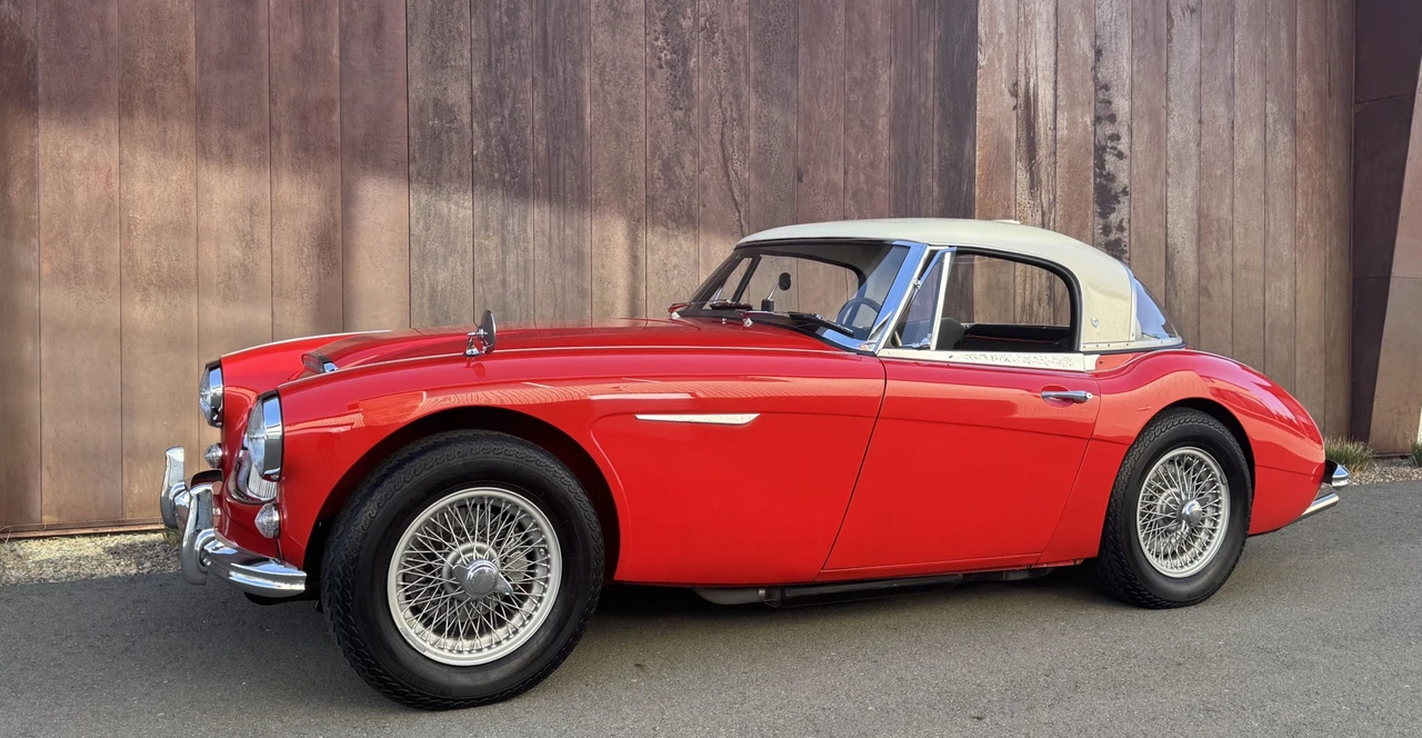 1965 Austin-Healey 3000 Mark III - Image 2 of 31
