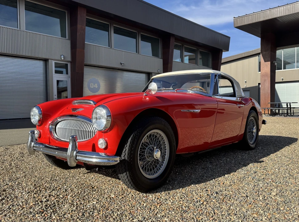 1965 Austin-Healey 3000 Mark III - Image 4 of 31