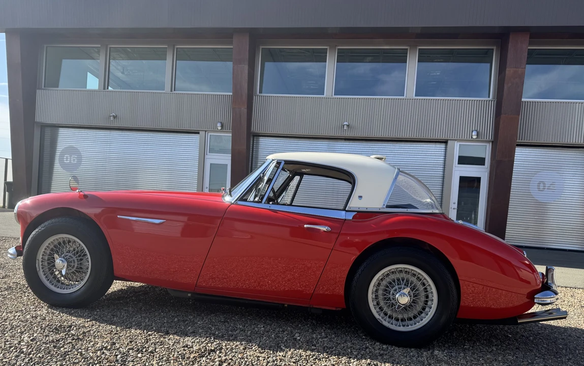 1965 Austin-Healey 3000 Mark III - Image 30 of 31
