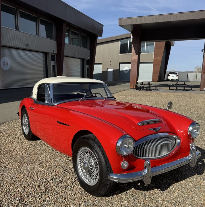 1965 Austin-Healey 3000 Mark III - Image 9 of 31
