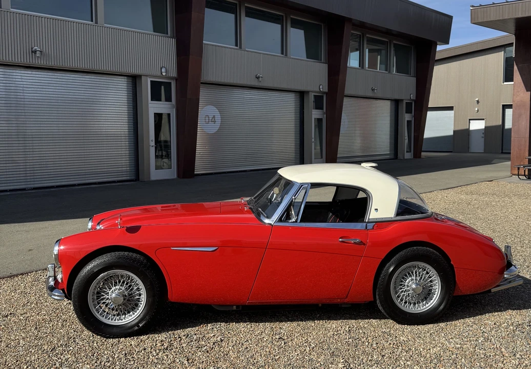 1965 Austin-Healey 3000 Mark III - Image 28 of 31