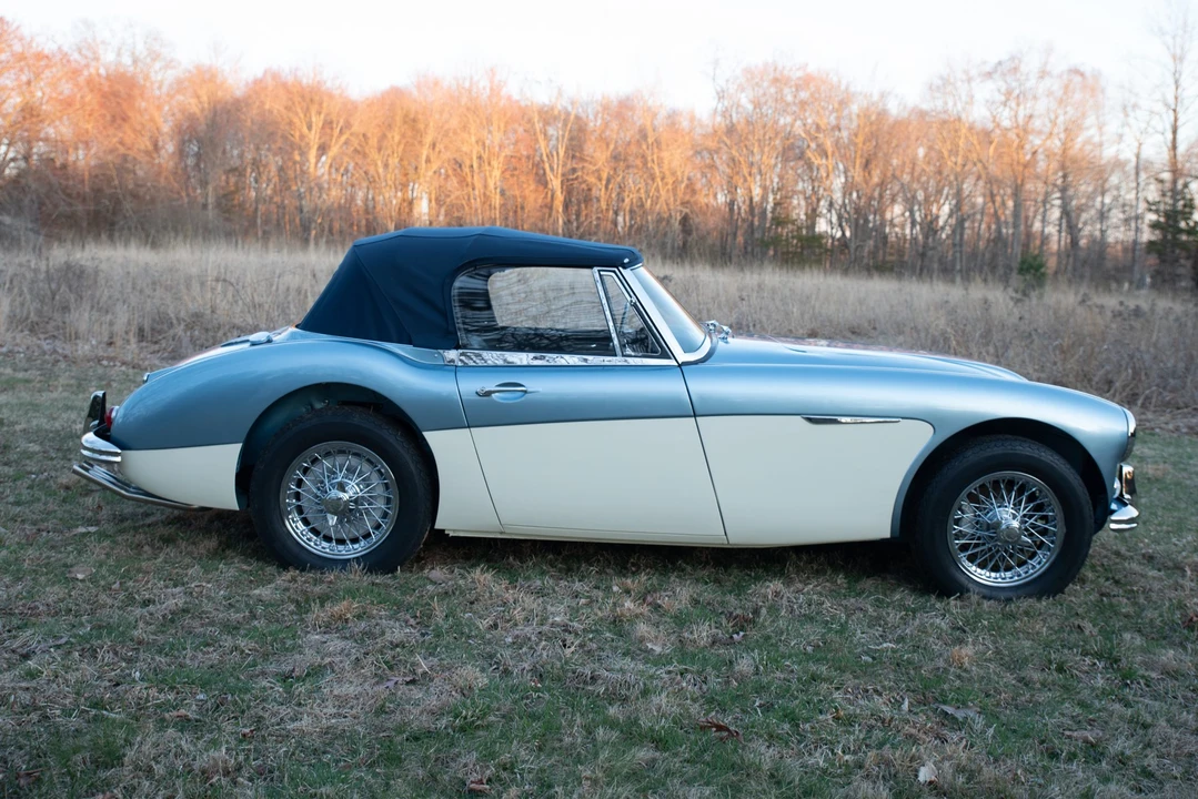 1965 Austin-Healey 3000 Mark III - Image 21 of 31