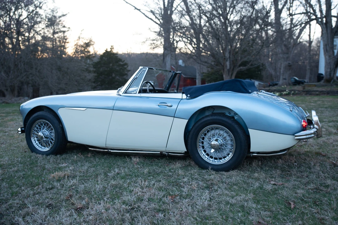 1965 Austin-Healey 3000 Mark III - Image 14 of 31