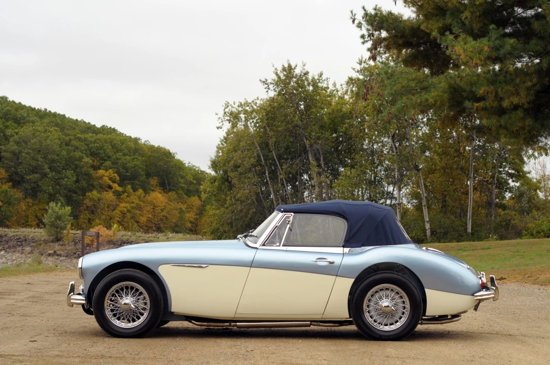1965 Austin-Healey 3000 Mark III - Image 5 of 31