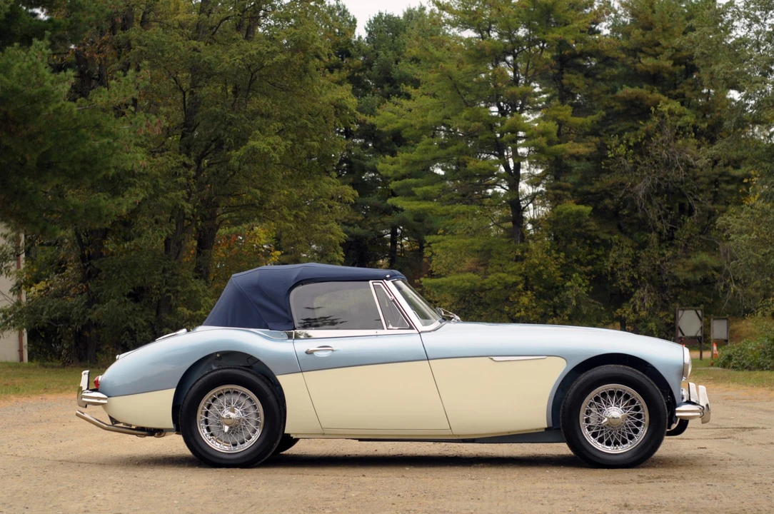 1965 Austin-Healey 3000 Mark III - Image 15 of 31