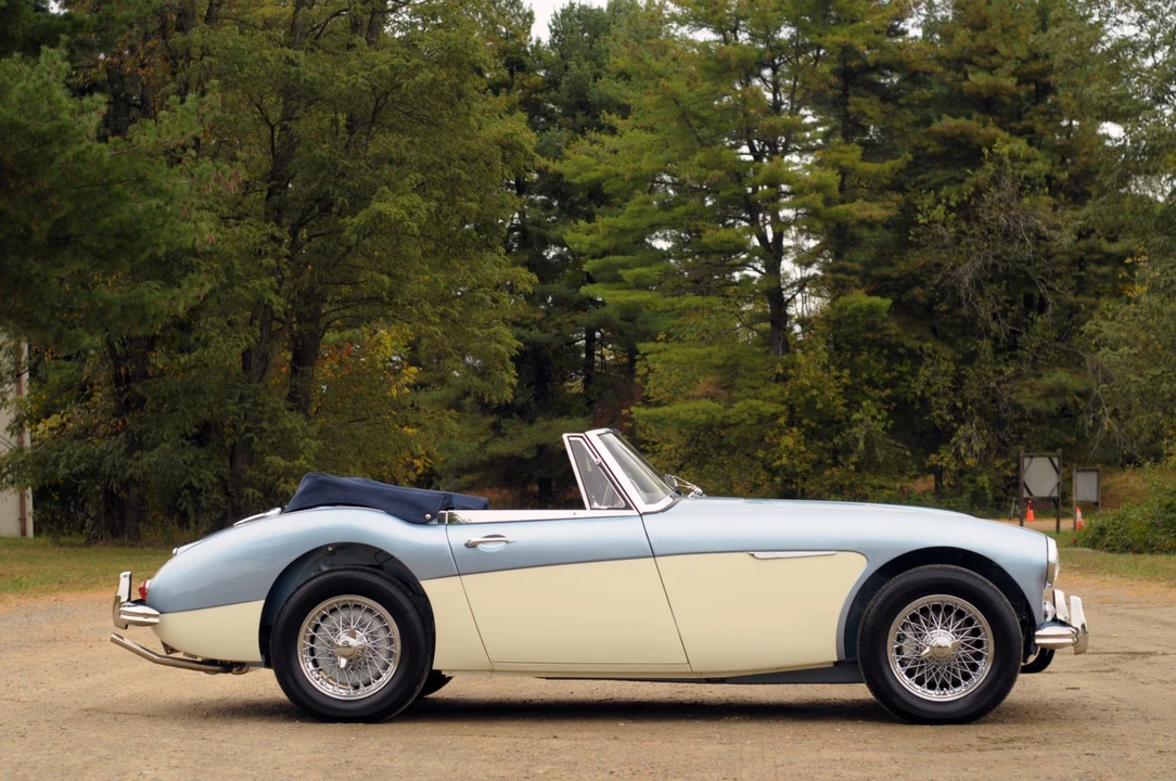 1965 Austin-Healey 3000 Mark III - Image 14 of 31