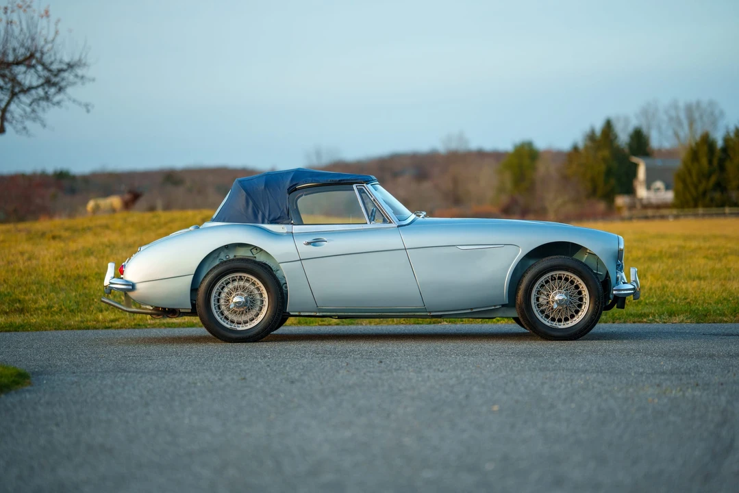 1965 Austin-Healey 3000 Mark III - Image 15 of 31