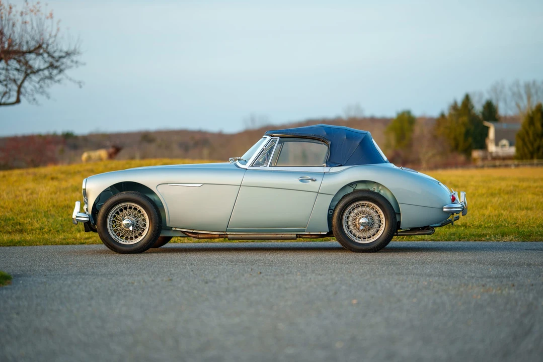 1965 Austin-Healey 3000 Mark III - Image 24 of 31