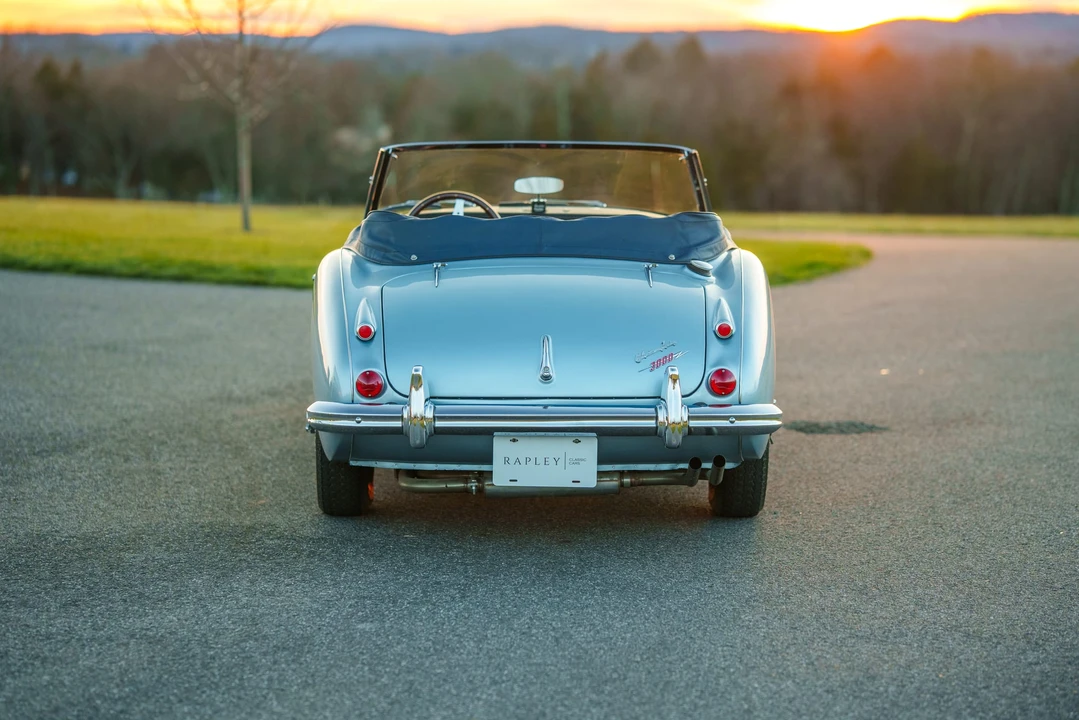 1965 Austin-Healey 3000 Mark III - Image 9 of 31