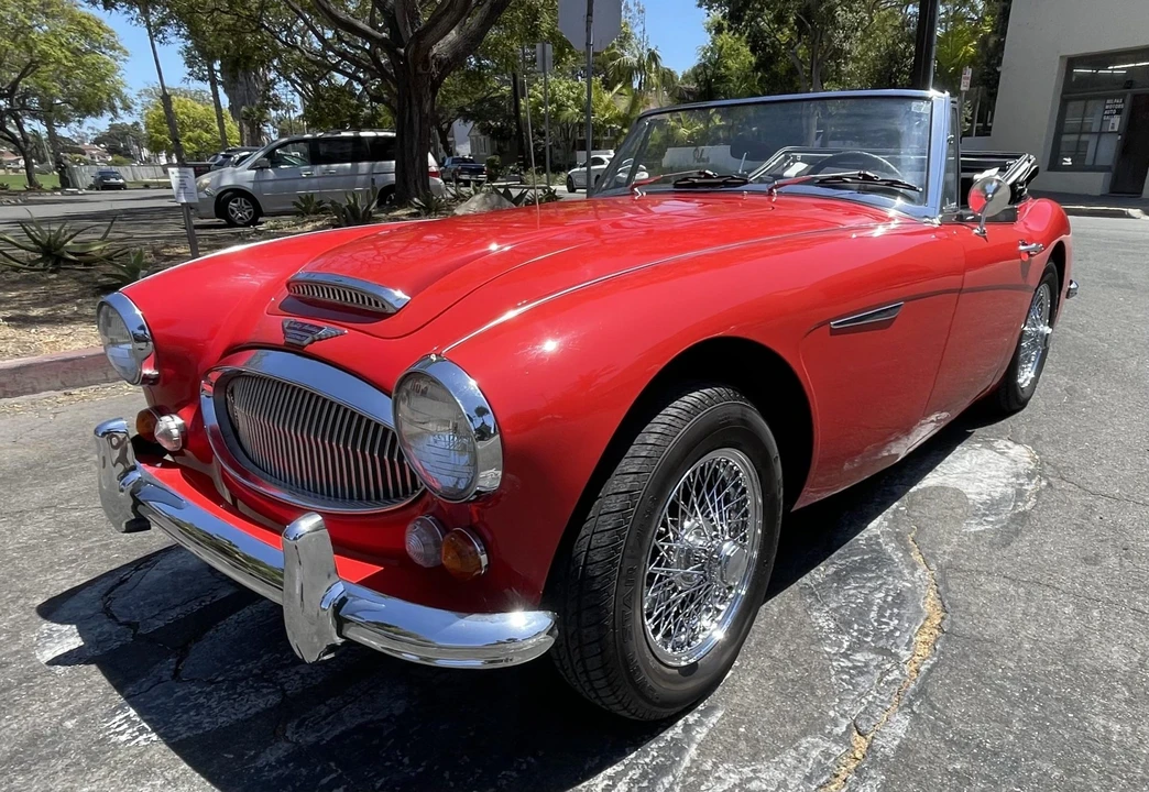 1965 Austin-Healey 3000 Mark III - Image 4 of 31