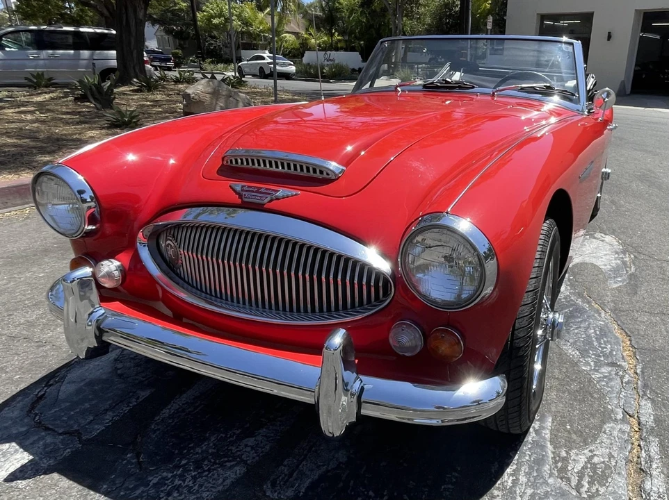 1965 Austin-Healey 3000 Mark III - Image 5 of 31