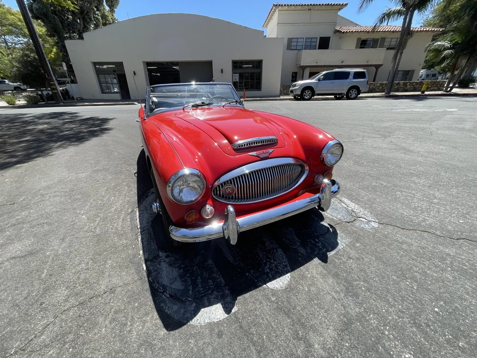 1965 Austin-Healey 3000 Mark III - Image 9 of 31