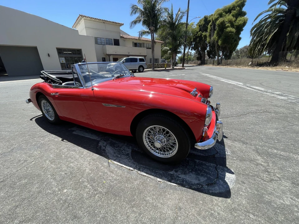 1965 Austin-Healey 3000 Mark III - Image 13 of 31
