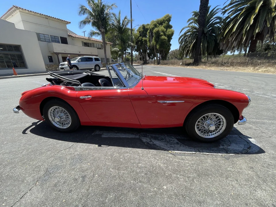 1965 Austin-Healey 3000 Mark III - Image 16 of 31