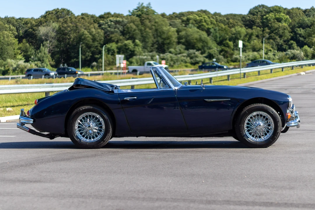 1965 Austin-Healey 3000 Mark III - Image 19 of 31