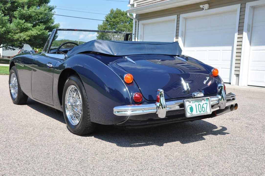 1965 Austin-Healey 3000 Mark III - Image 16 of 31