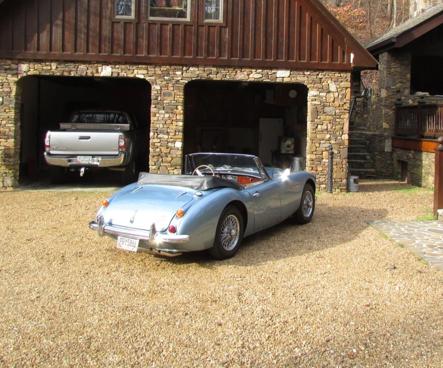 1965 Austin-Healey 3000 Mark III - Image 10 of 31