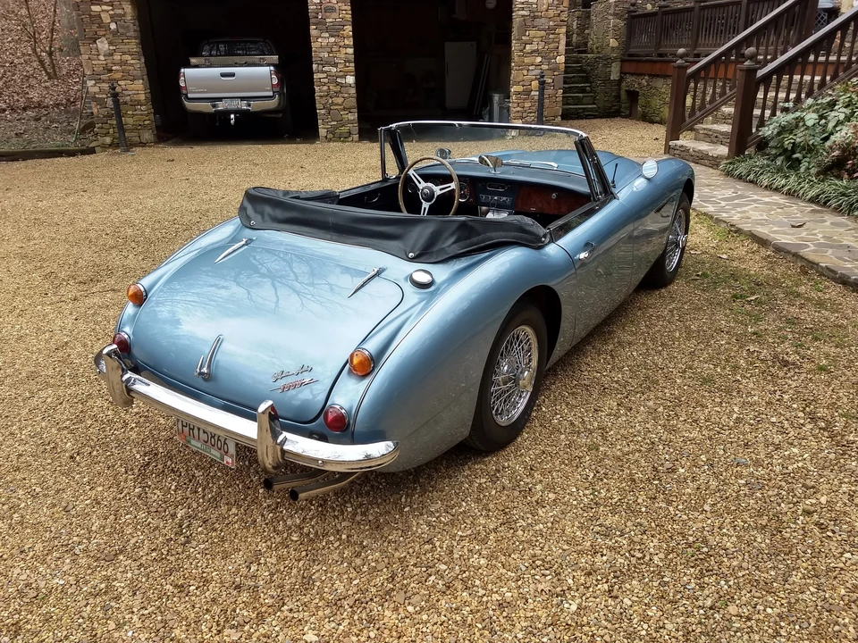 1965 Austin-Healey 3000 Mark III - Image 4 of 31