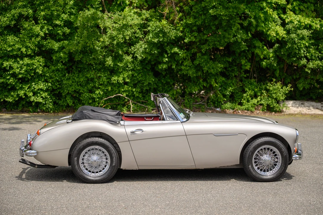 1965 Austin-Healey 3000 Mark III - Image 8 of 31
