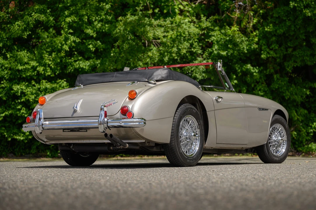 1965 Austin-Healey 3000 Mark III - Image 10 of 31