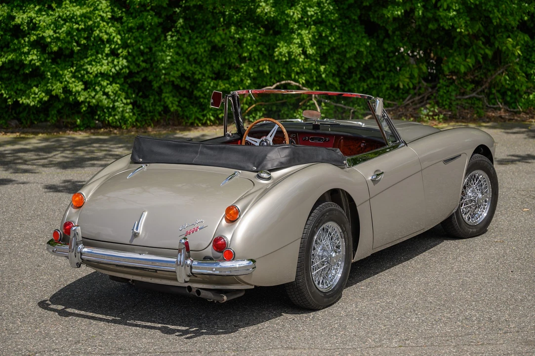 1965 Austin-Healey 3000 Mark III - Image 14 of 31