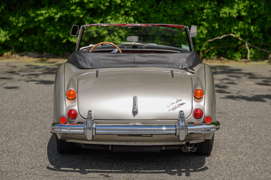 1965 Austin-Healey 3000 Mark III - Image 17 of 31
