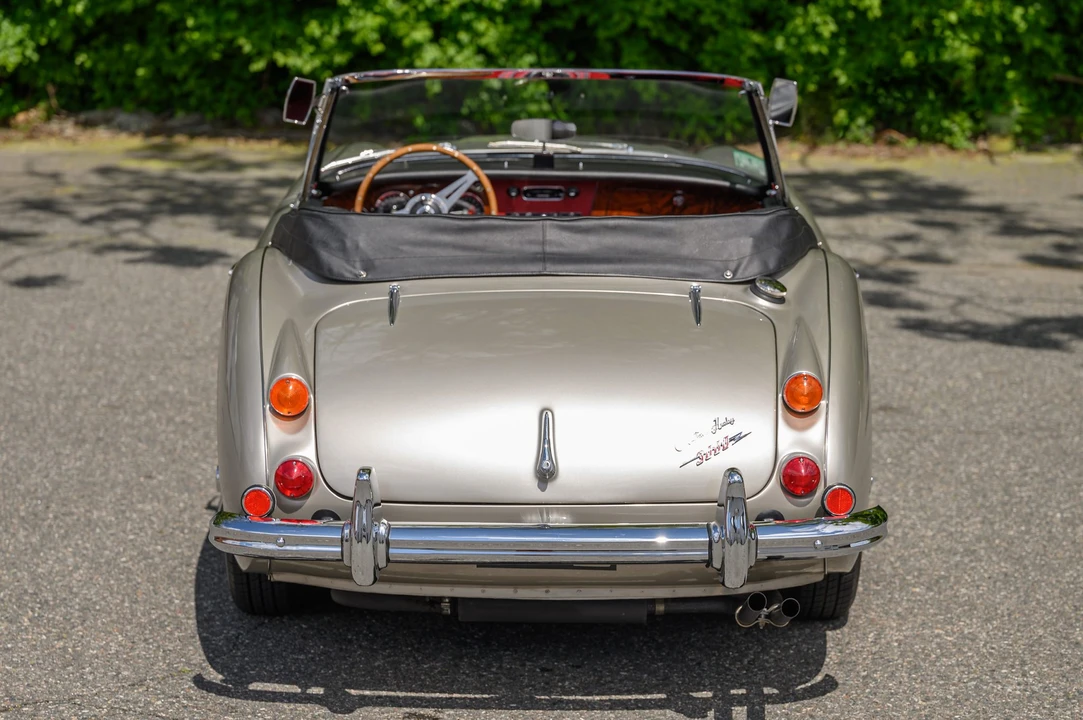 1965 Austin-Healey 3000 Mark III - Image 18 of 31