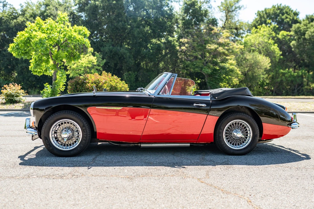 1965 Austin-Healey 3000 Mark III - Image 10 of 31
